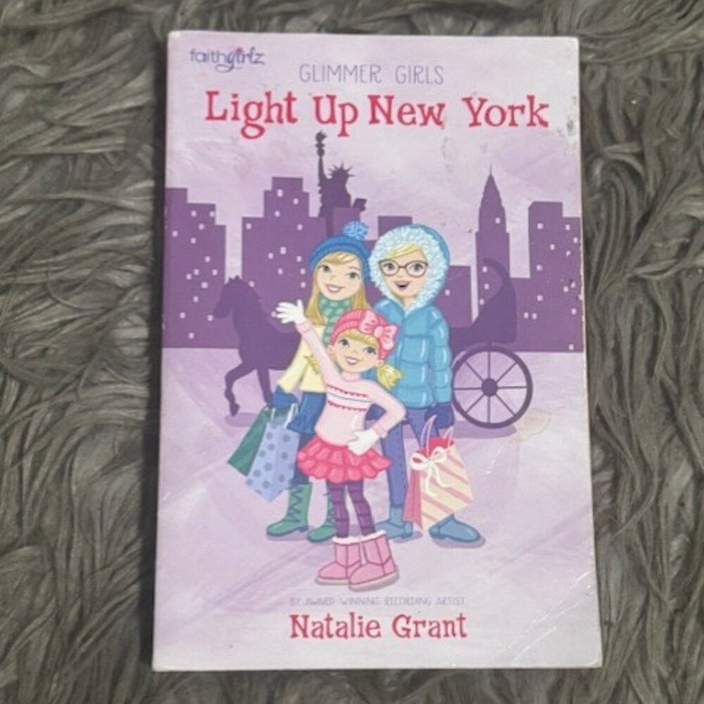 Good Book Read for Girls - Light Up New York by Natalie Grant